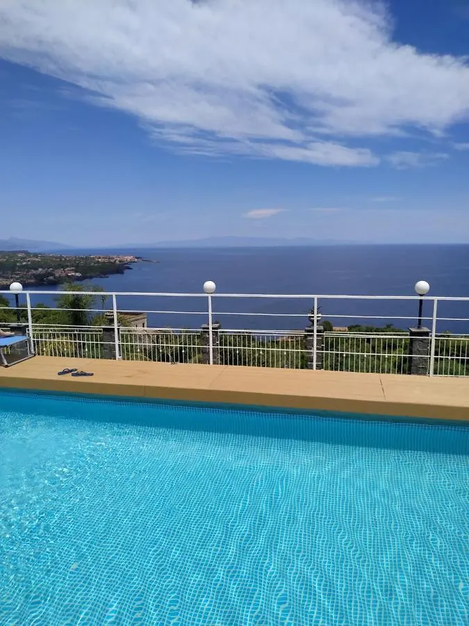 Çiftlik konaklama Tenuta La Timpa Vela Rooms And Pool Acireale İtalya
