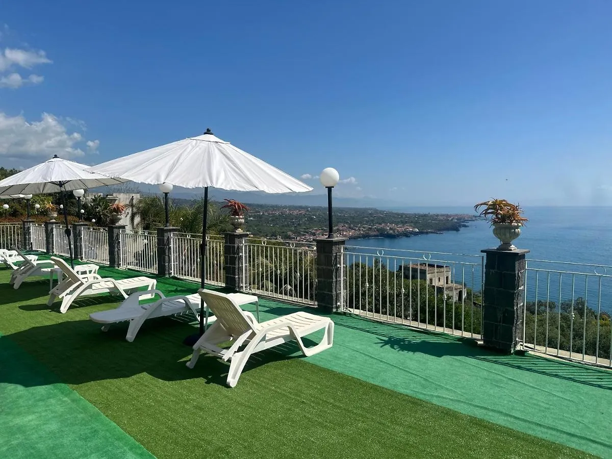 Tenuta La Timpa Vela Rooms And Pool Acireale Italy